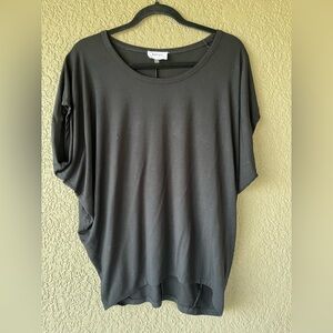 NWOT~Elegant Black Short Sleeve Top